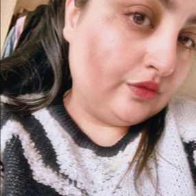 Nav, Babysitter in Birmingham