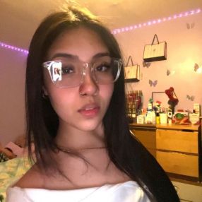 Camila Celeste, Babysitter in Glasgow