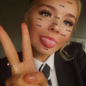 Mia, Babysitter in Bolton