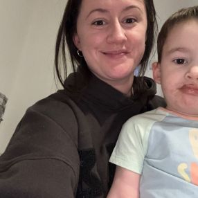 Cerys, Babysitter in Cardiff