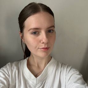 Ella-Mae, Babysitter in Portsmouth