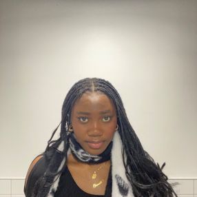 Chinelo, Babysitter in Lancaster