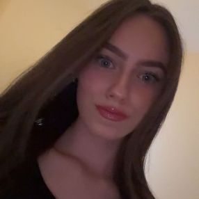 Brooke, Babysitter in Glasgow