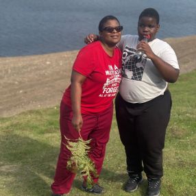 Dumolwenkosi, Family in Salford