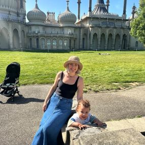 Elias, Family in Greater London