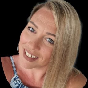 Hayley, Babysitter in Kent