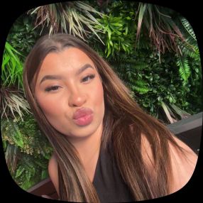 Amira, Babysitter in Greater London