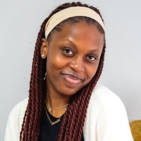 Tawana, Babysitter in Liverpool