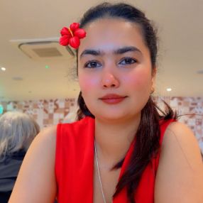 Khushmeet, Babysitter in West Midlands
