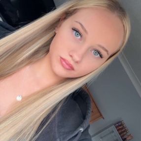 Evie, Babysitter in Peterborough