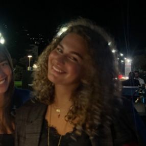 Eleonora, Babysitter in London