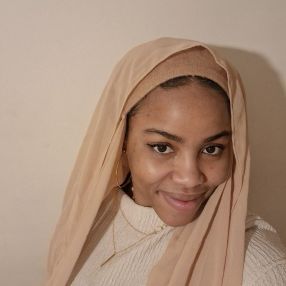 Ejiro, Babysitter in Milton Keynes