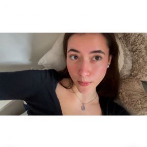 Alba, Babysitter in Salford