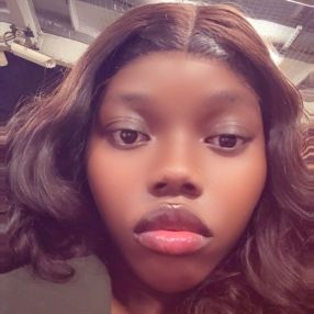 Jubilee, Babysitter in Greater London