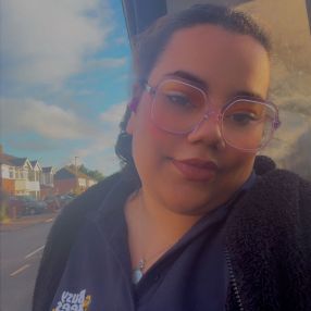 Lauren, Babysitter in Kempston
