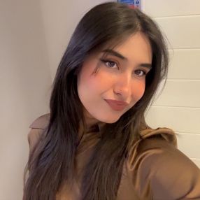 Areesha, Babysitter in Luton