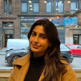 Mahrukh, Babysitter in Glasgow