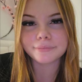 Isla, Babysitter in Northampton