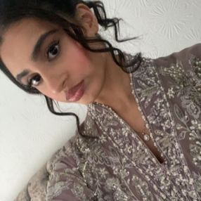 Fatima, Babysitter in Sheffield