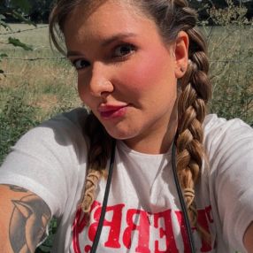 Nathalia, Babysitter in Leeds