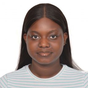 Tamaradenyefa, Babysitter in Peterborough