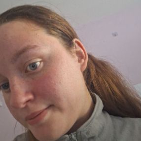 Natasha, Babysitter in Northampton