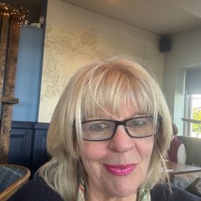 Karen, Babysitter in Kent