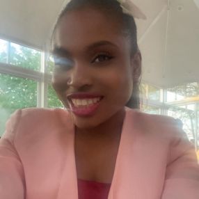 Sha'meeka, Babysitter in Greater London