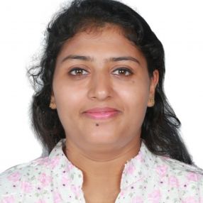 Tharase, Babysitter in Warrington
