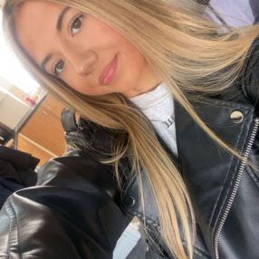 Amelia, Babysitter in Sunderland