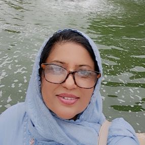 Rubina, Babysitter in Preston