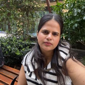 Afia, Babysitter in Greater London