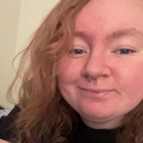 Aura, Babysitter in Sunderland