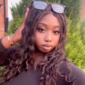 Khadija, Babysitter in Peterborough