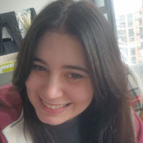 Ana, Babysitter in Harrogate