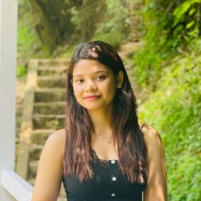 Susmita, Babysitter in Dartford