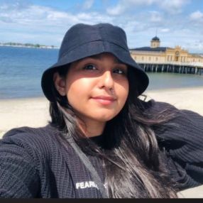 Prazvi, Babysitter in Cardiff