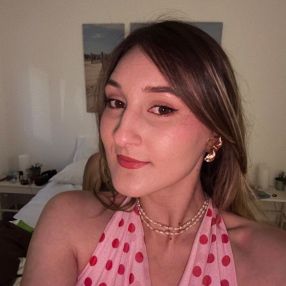 Nelea, Babysitter in Dublin