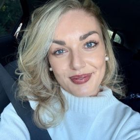 Stephanie, Babysitter in Carrigaline
