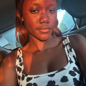 Oluwanifemi, Babysitter in Cork