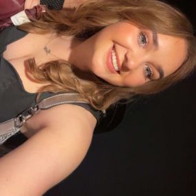 Katie, Babysitter in Dundalk