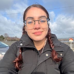 Ixchel, Babysitter in Limerick