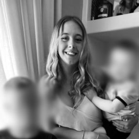 Ellie-mae, Babysitter in Dundalk