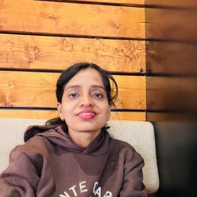 Amritha, Babysitter in Cork