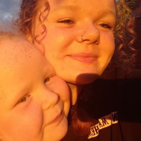 Annie, Babysitter in Carlow