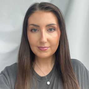 Emma, Babysitter in Limerick