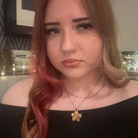 Bianka, Babysitter in Navan