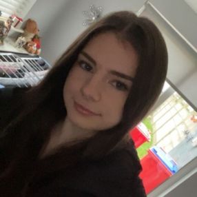 Sophie, Babysitter in Carrigaline