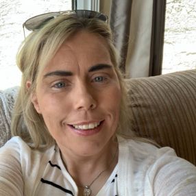 Catriona, Babysitter in Midleton