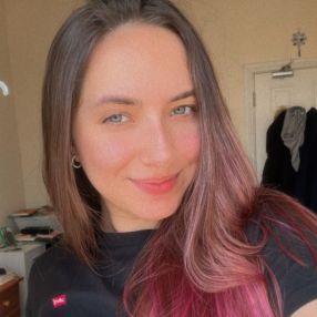 Lais, Babysitter in Cork